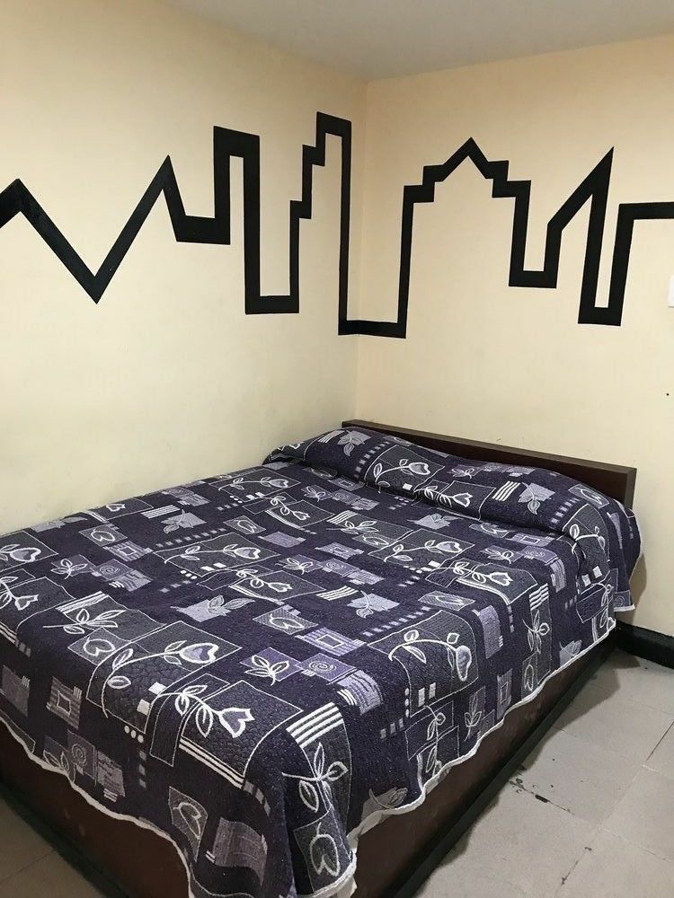 פואבלה Hotel June מראה חיצוני תמונה